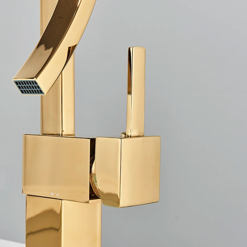 Brass Single Handle Waterfall Basin Faucet