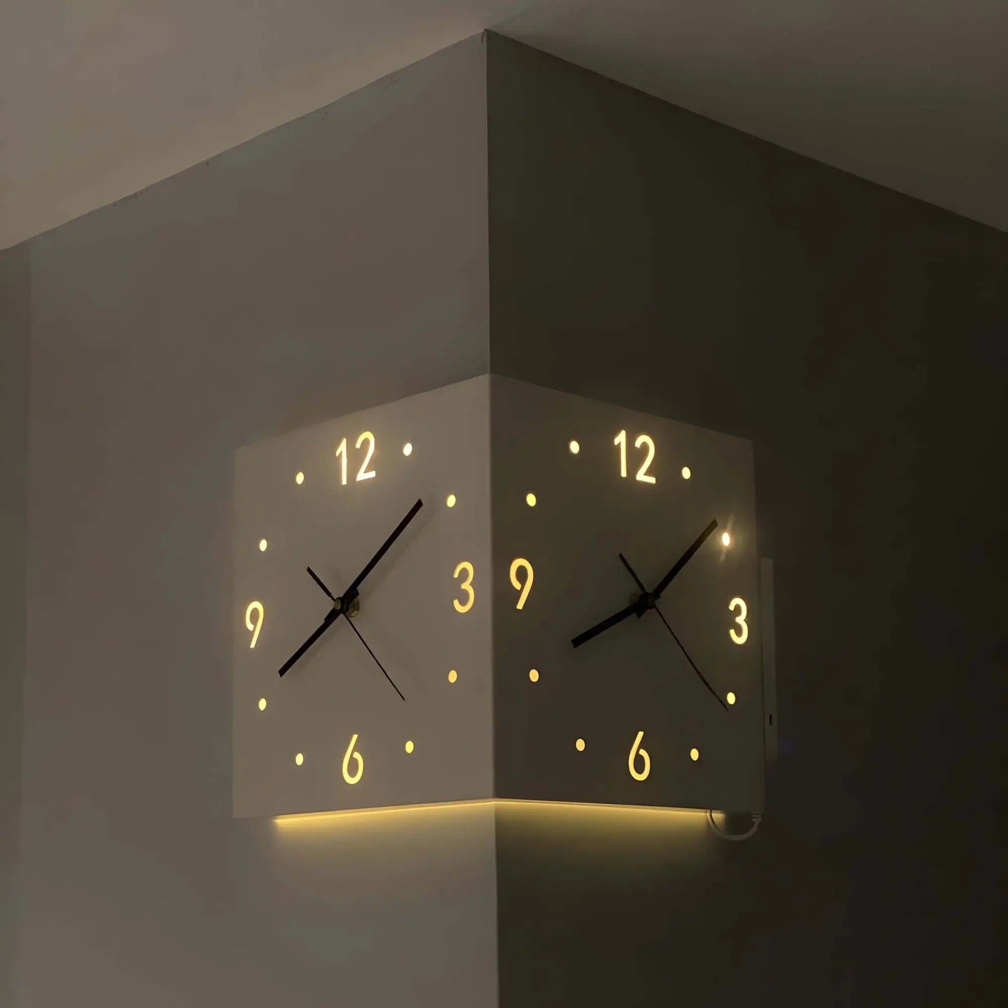 Corner Modern Wall Clock