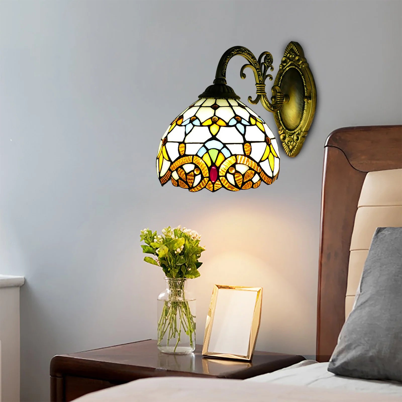 Glass & Metal Wall Lamp